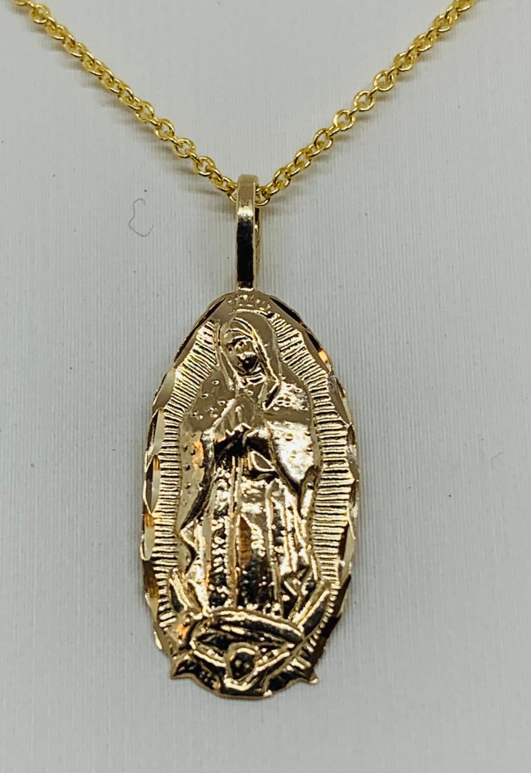 14K Solid Gold Virgin Mary Pendant Necklace: Religious Charm - Etsy