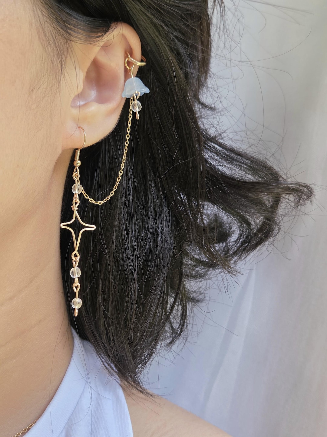 Zoey Kpop Demon Hunters Earrings Small Star Chain Dangles, No