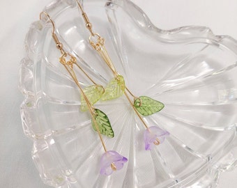 Lavender fairycore flower earrings // Silver or gold available, Nickel-free, Minimalist fairycore style