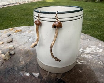 Pendientes de setas doradas estilo cottagecore