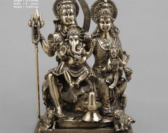 Familia Shiva sentada de latón, acabado fino y liso, 17”