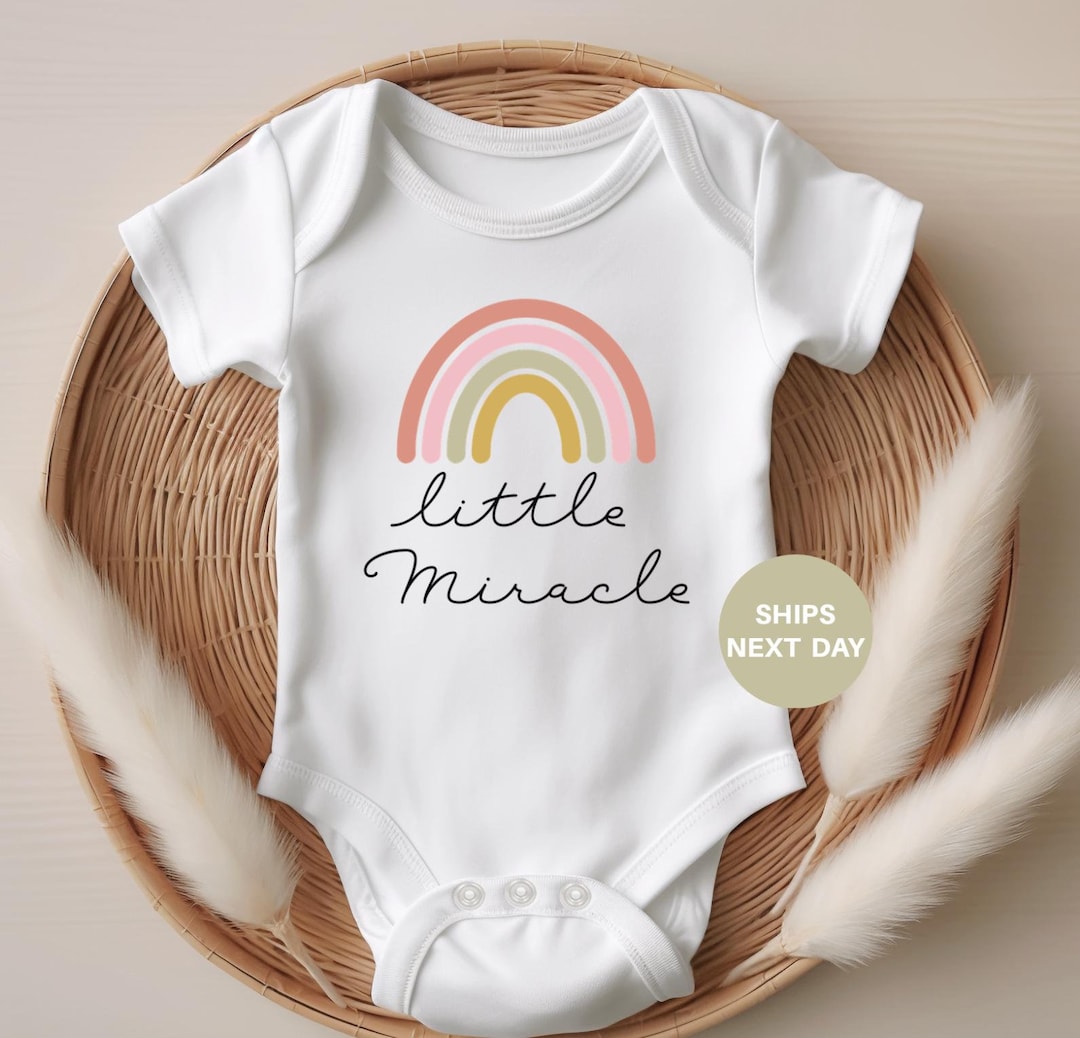 Babygrow Little Miracle &ndash; Abbigliamento Neonato Carino &ndash; Regalo Doccia EBG23