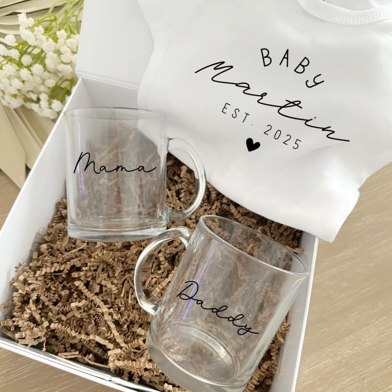 New Mom/dad Gifts - 60+ Gift Ideas for 2026