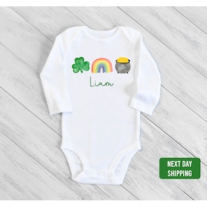 St Patrick's Day Baby onesie®-Custom Name St Patricks Day Baby long sleeve onesie®-Babys 1st St Patricks Day-newborn gift-st patty's onesie®