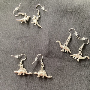 Dinosaur dangle drop earrings