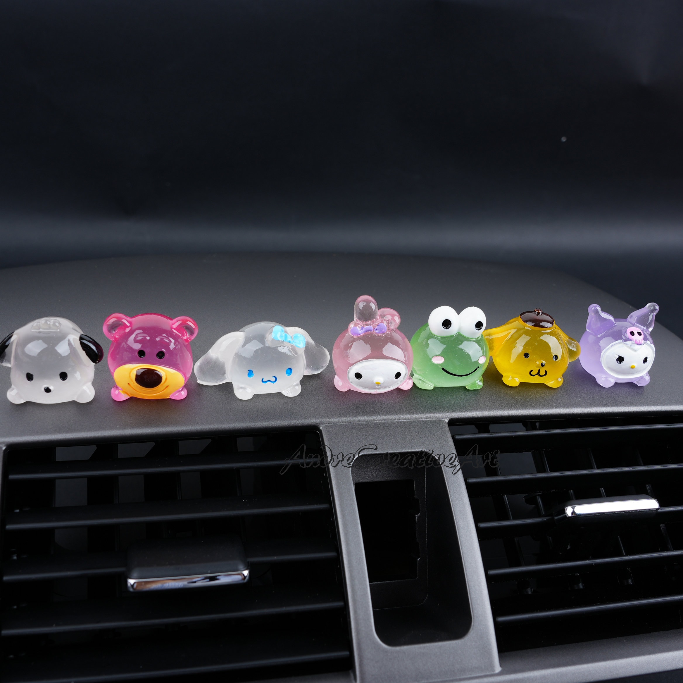 Dashboard ornaments for cars on sale