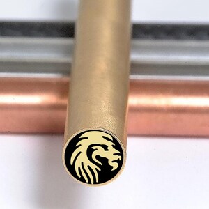 モザイクナイフピン - KING LION | 1/4''、5/16''、3/8'' - 真鍮、ファイバー、ステンレススチールチューブ | カスタムナイフハンドル用の手作りモザイクピン