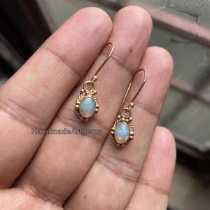 Orecchini da donna in argento sterling con foglia di opale 4,3