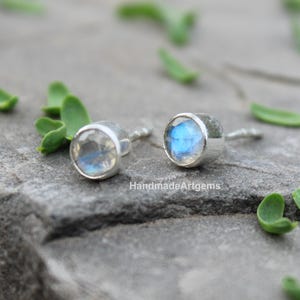 Moonstone Stud- 925 silver Stud Earrings - White rainbow moonstone Stud - moonstone jewelry- Birthstone Stud Earrings - Gift For her Jewelry