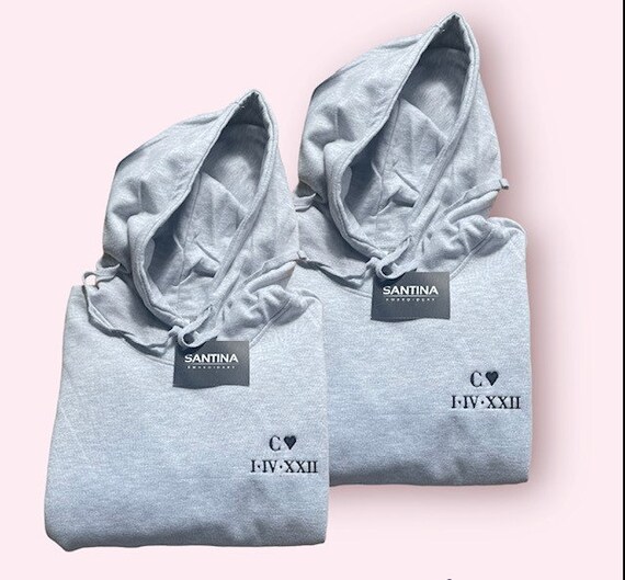 Felpe con cappuccio ricamate per coppie con data di anniversario