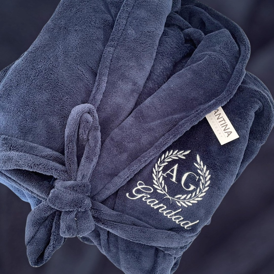 Peignoir brodé aux initiales new arrivals