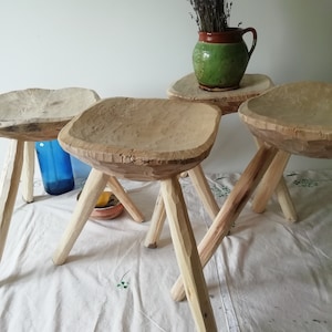 Primitive Milking Stools - Antique Three Legged Flower Stand - Old Rustic Stool - Folk Farmhouse Stool - Farmer&#39;s Foot Stool - Bedside Table