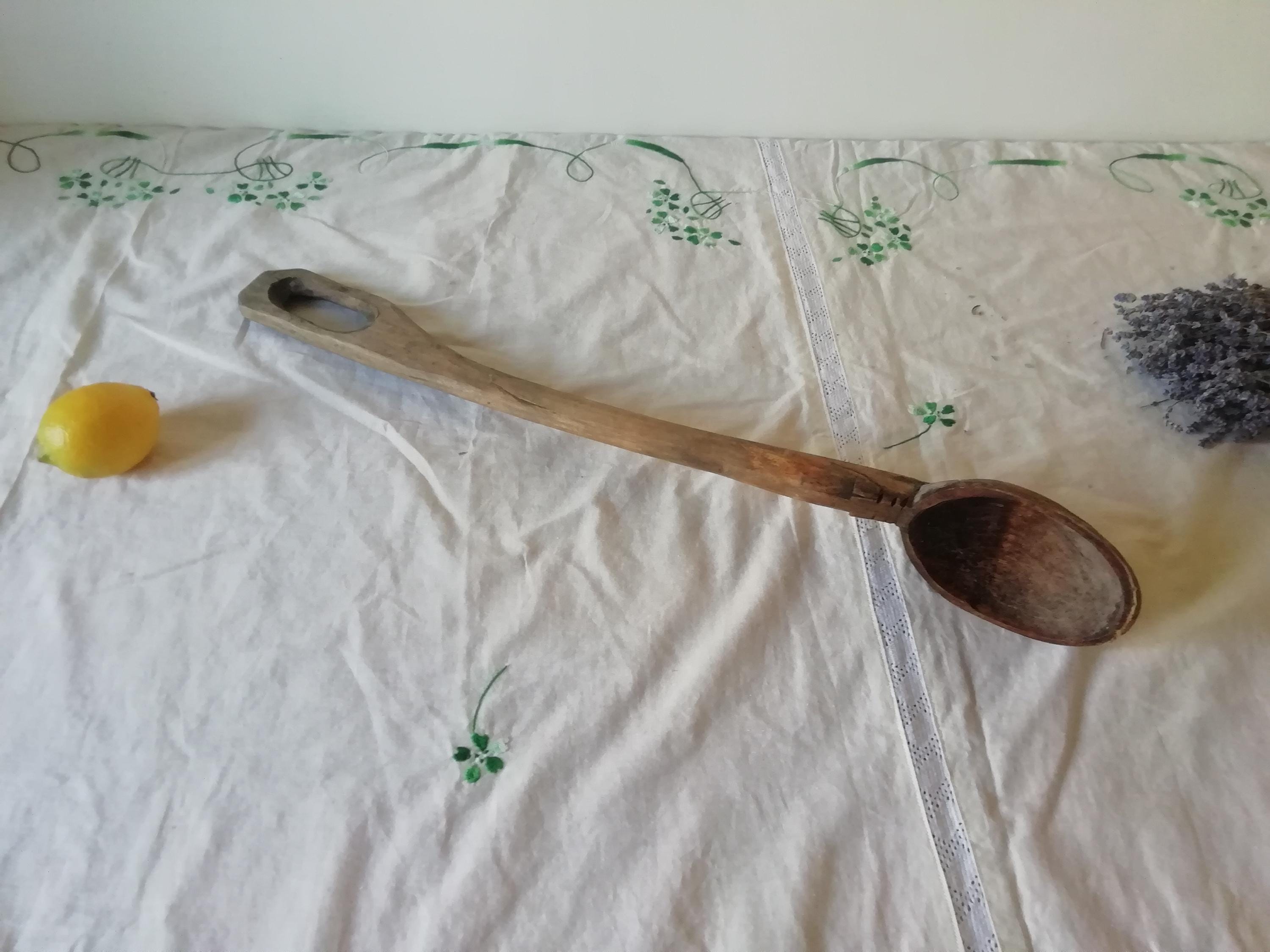 Antique Wooden Hand Carved Spoon, Big Vintage Romanian Wooden Spoon, Primitive Tableware for Rustic Farmhouse Kitchen Wall Decor