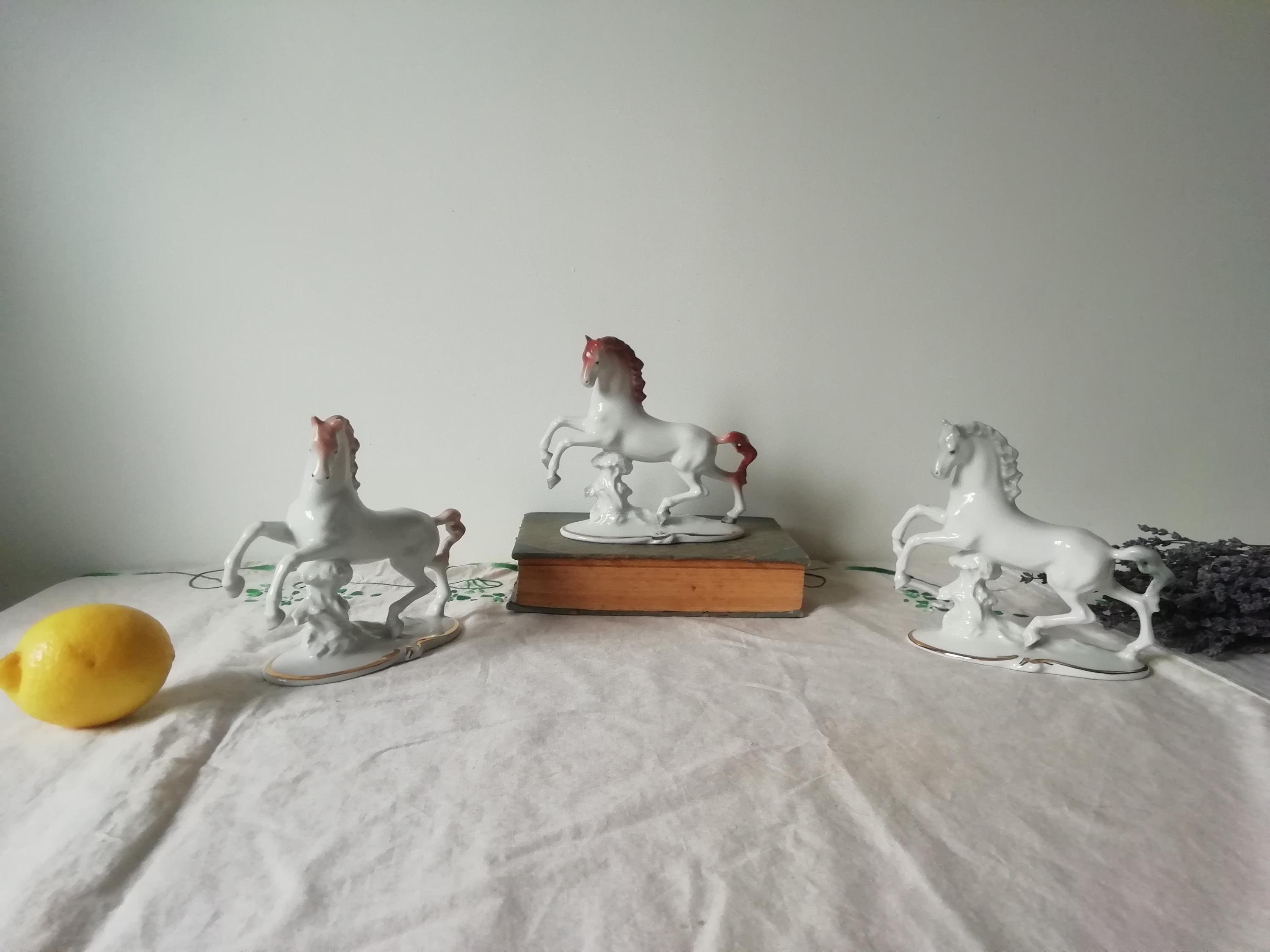 Porcelain white horse figurine - Etsy 日本