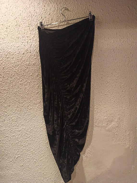 【関税&送料込】Dries Van Noten Black Velvet Skirt DRIES VAN NOTEN Velvet Midi Skirt Black Size: Large