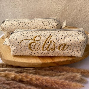 Trousse en Tissu Personnalisée avec Motifs de Fleurs et Broderie Prénom Trousse école personnalisé tissus primaire lycée collège