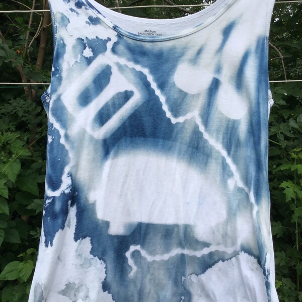 Cyanotype bicycle chain, pedal, sunglasses, frame bag, size medium tank top