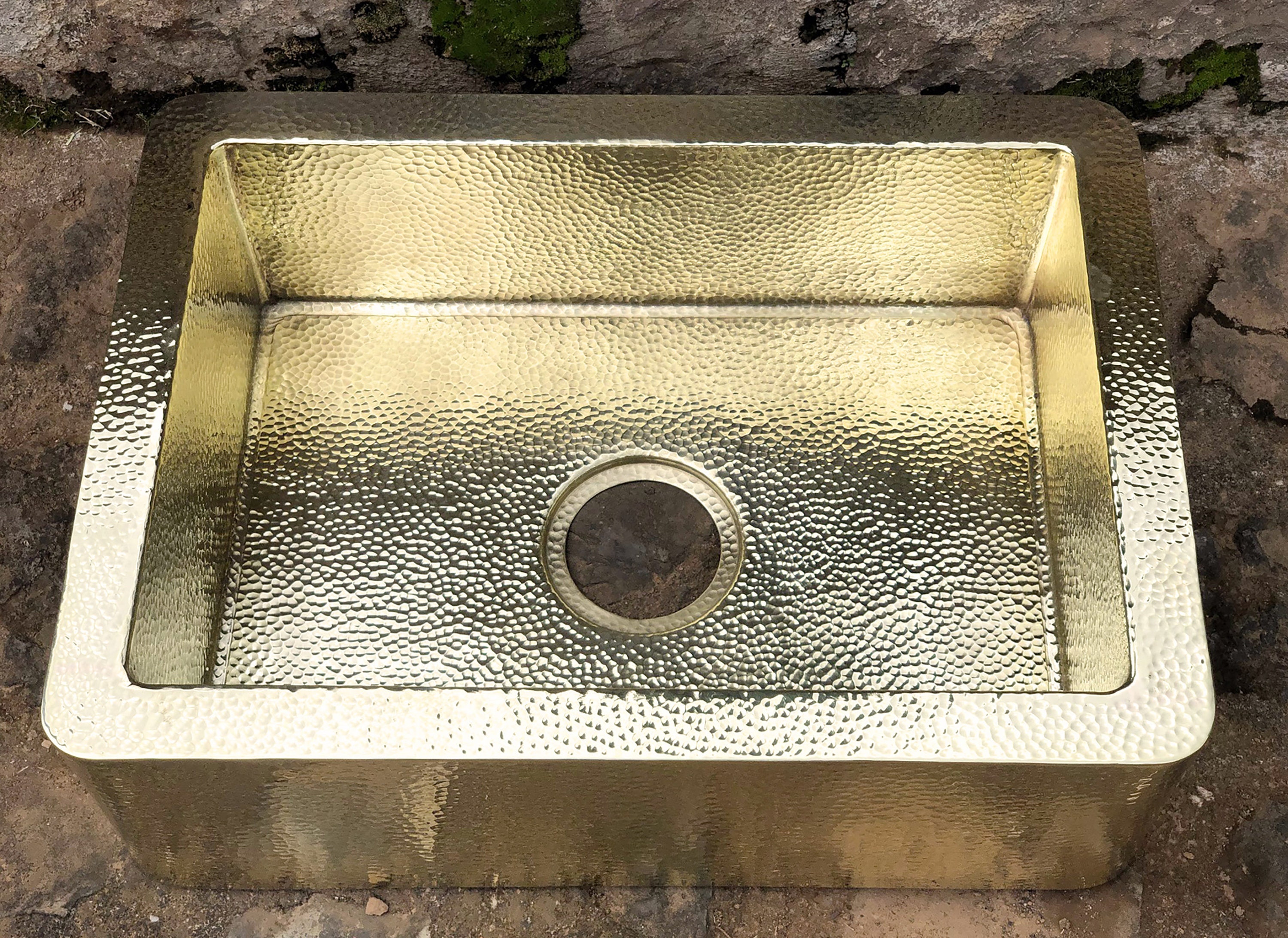 Santa Clara Brass Farmhouse / Apron Front / Butler Sink Hand hammered