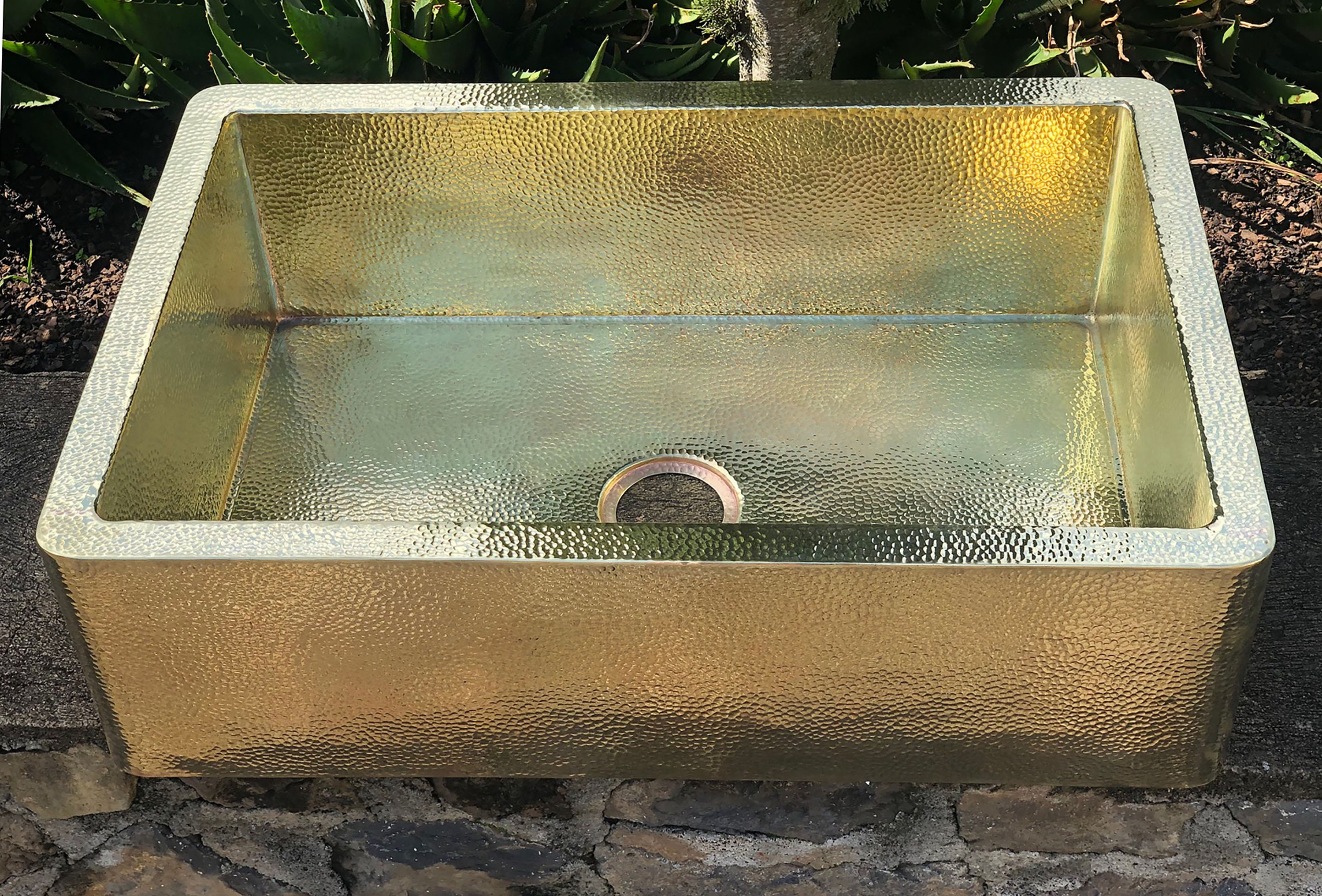 Santa Clara Brass Hand Hammered Farmhouse / Apron Front / Butler Sink