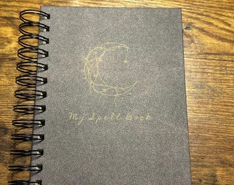 Vintage Style Spell Book Journal: Witchy Grimoire with Aged Paper