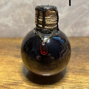 Potion Bottles, Magical Potion Bottles, Color Changing Potion bottles, Fantasy Decor, Dark Romance Potion Bottles, Halloween