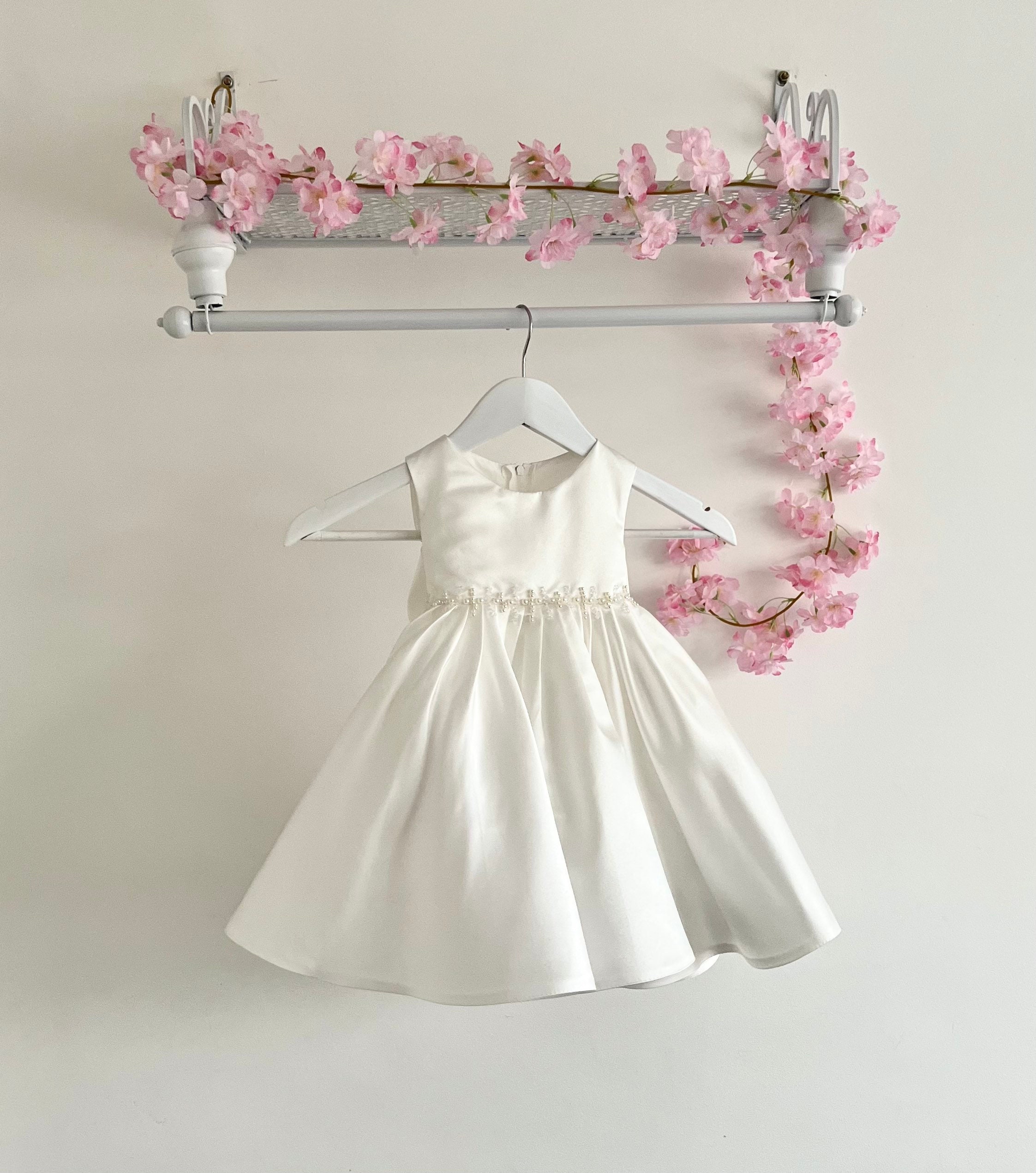 Modern dress for 6 year girl sales
