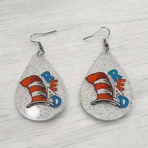 Pendientes para maestros de lectura / Pendientes para la Semana de la Lectura / Joyas para maestros con sombrero de gato / Pendientes de alfabetización para maestros / El armario de Lyanna