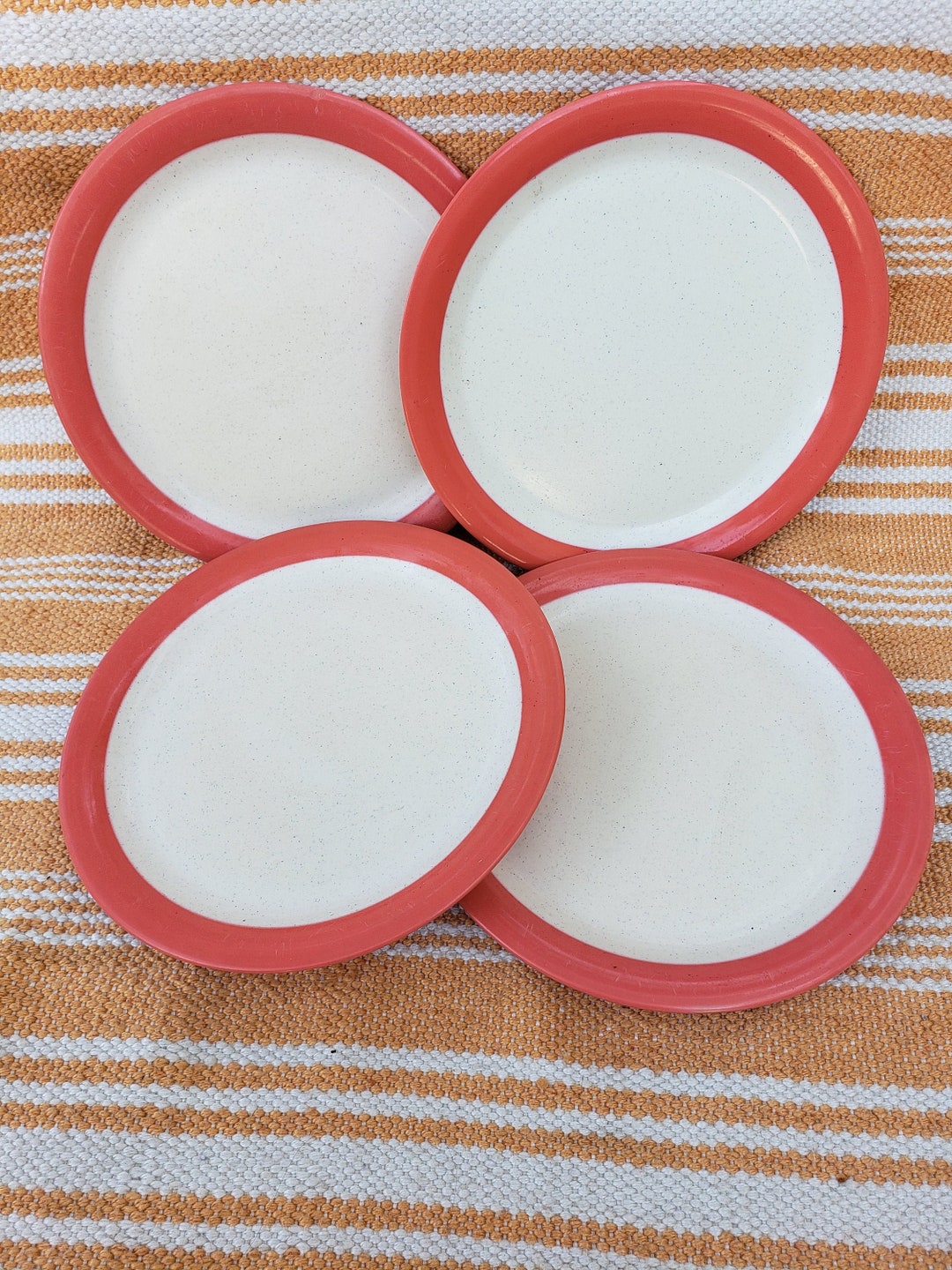 Set of 4 Vintage Retro Dinner Plates Speckled Melamine W/ Red Rim Etsy