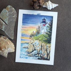 Kundenspezifisches kleines Aquarell eine niedliche Landschaft, Seelandschaft-Stadtbildmalerei-Puppenhausdekor 0,7x2 bis 3x10 cm Originalkunst NikArtGift