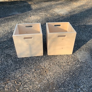 Solid wood Vinyl record storage box 14.5” x 14.5” x14”tall | solid wood crate