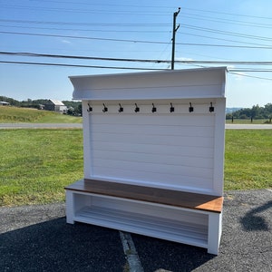 The shiplap entryway bench | Hall tree | Coat rack | Mudroom locker