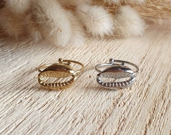 Shell ring - cauri ring in gold or silver stainless steel - adjustable ring - simple ring - thin ring - bohemian ring - women's ring