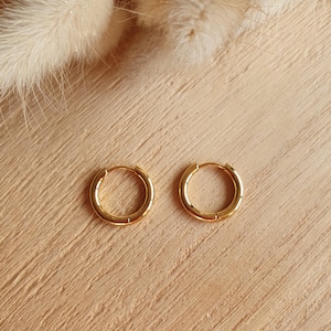 Gold-plated stainless steel hoop earrings, ideal for attaching our interchangeable flower tassels - women&#39;s earrings