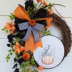 Halloween wreath, Victorian Halloween wreath, black raven wreath, pumpkin wreath, Victorian Halloween decor