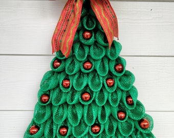 Christmas tree wreath, Christmas tree decor, traditional Christmas wreath, Christmas tree theme