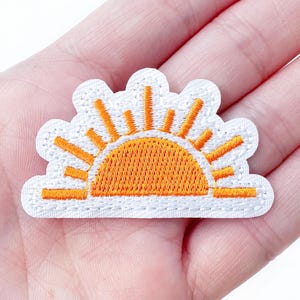 Sunrise Embroidered Iron-On Patch | Sunset Patch | Sun Patch | Hippie Patch
