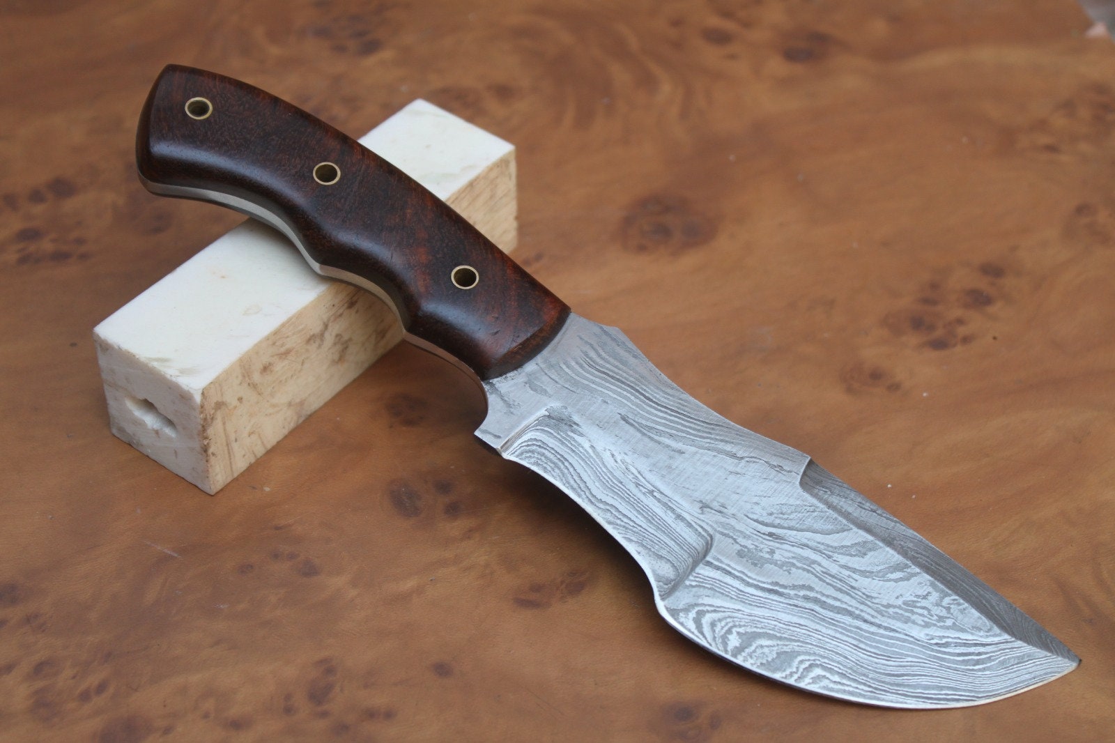 Survivor's Blade – 10