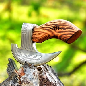 Viking Pizza Cutter Stainless Steel With Patriot American Flag Etching Pattern Hand Forged With Wooden Handle With Leather Sheath PAX-1003