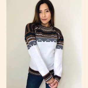 Peruvian Alpaca Blend pullover sweater Size Medium