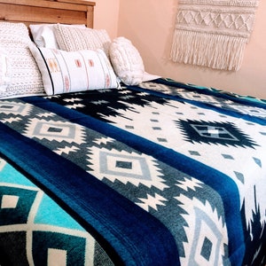 King Size Alpaca Blanket - Southwestern style blanket- Native style Blanket Boho blanket - REVERSIBLE