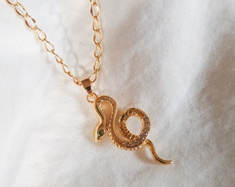 Serpent - Gold snake pendant necklace