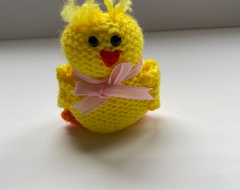 Hand knit baby chick, for little girls , baby toy, girl or boy birthday gift, easter basket gift