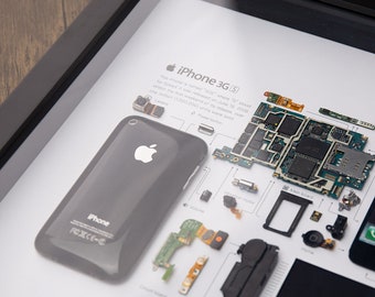 Framed iPhone 3gs Disassembled: Tech Lover Wall Art - Etsy