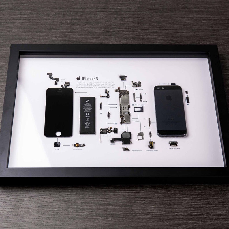 Framed iPhone 5 Disassembled Phone Teardown iPhone Wall Art Gifts for Tech / Apple Lovers A3 Frame image 4