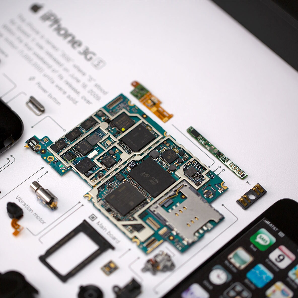 iPhone 3GS 16GB 分解アート 額装フレーム iPhone 3GS Teardown Frame