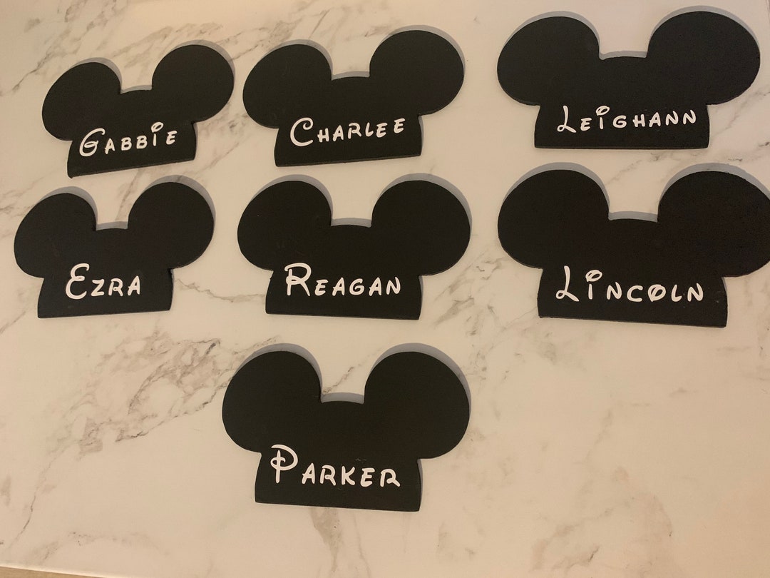 Personalized Disney Magnet - Etsy