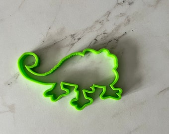 Pascal chameleon cookie cutter