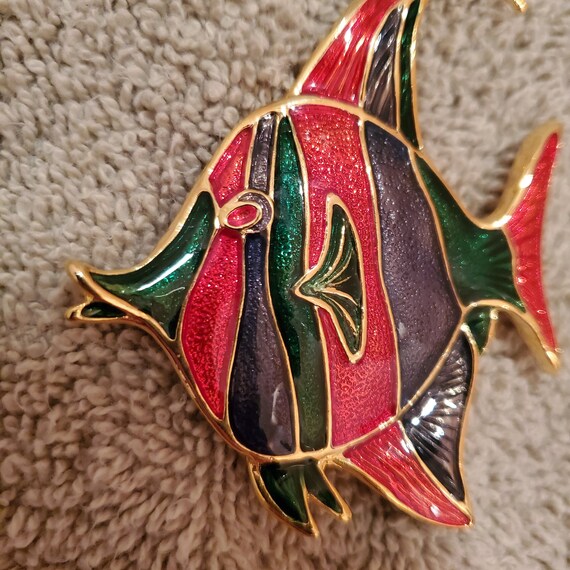 Fish Brooch, Red Green Angelfish with gold tone m… - image 5