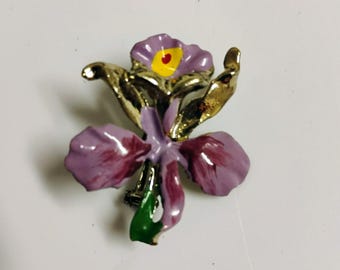 Vintage Brooch, Purple Iris Flower, Enamel Brooch, Gardener Gift, Metal Flower, Lapel Pin, Floral Jewelry, Flower Brooch, Iris Brooch