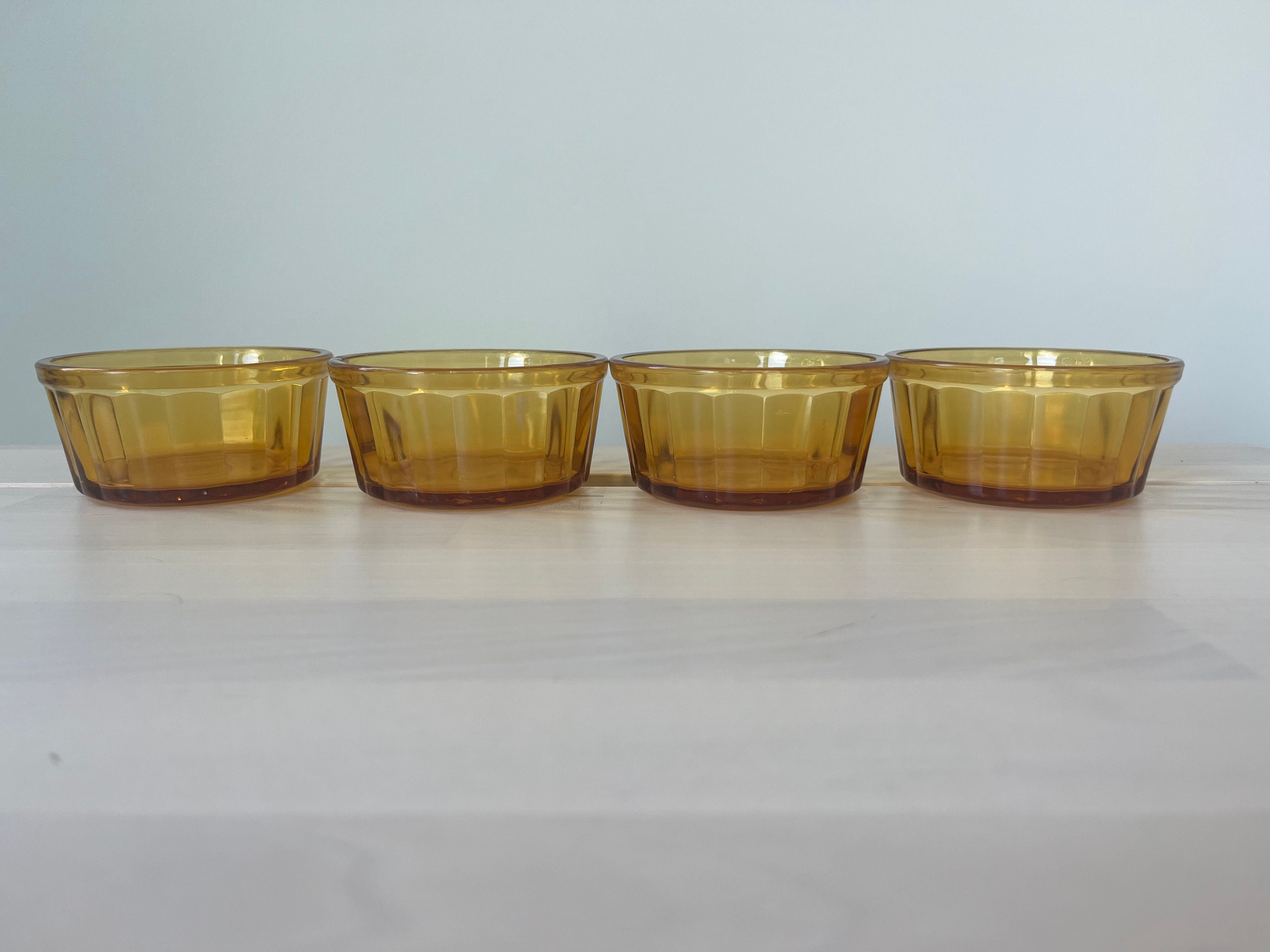 ramequins vintage en verre ambré français, ensemble de quatre